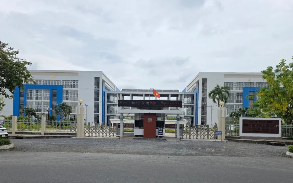 Lắp đặt hoàn thiện lò đốt rác y tế