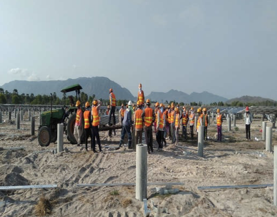 Lắp đặt dự án HT Solar Farm điện năng lượng mặt trời